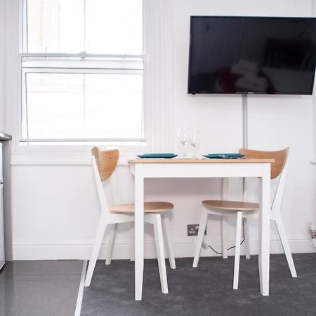 Special Offer! Lovely Studio - Zone 1 - Hyde Park Londra Esterno foto